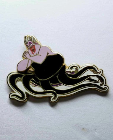 Little Mermaid -  Ursula - Moveable Pin