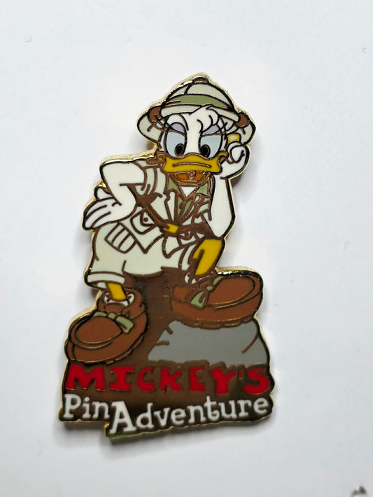 Daisy Duck - Mickey's Pin Adventure pin from the 2002 AK - Signed