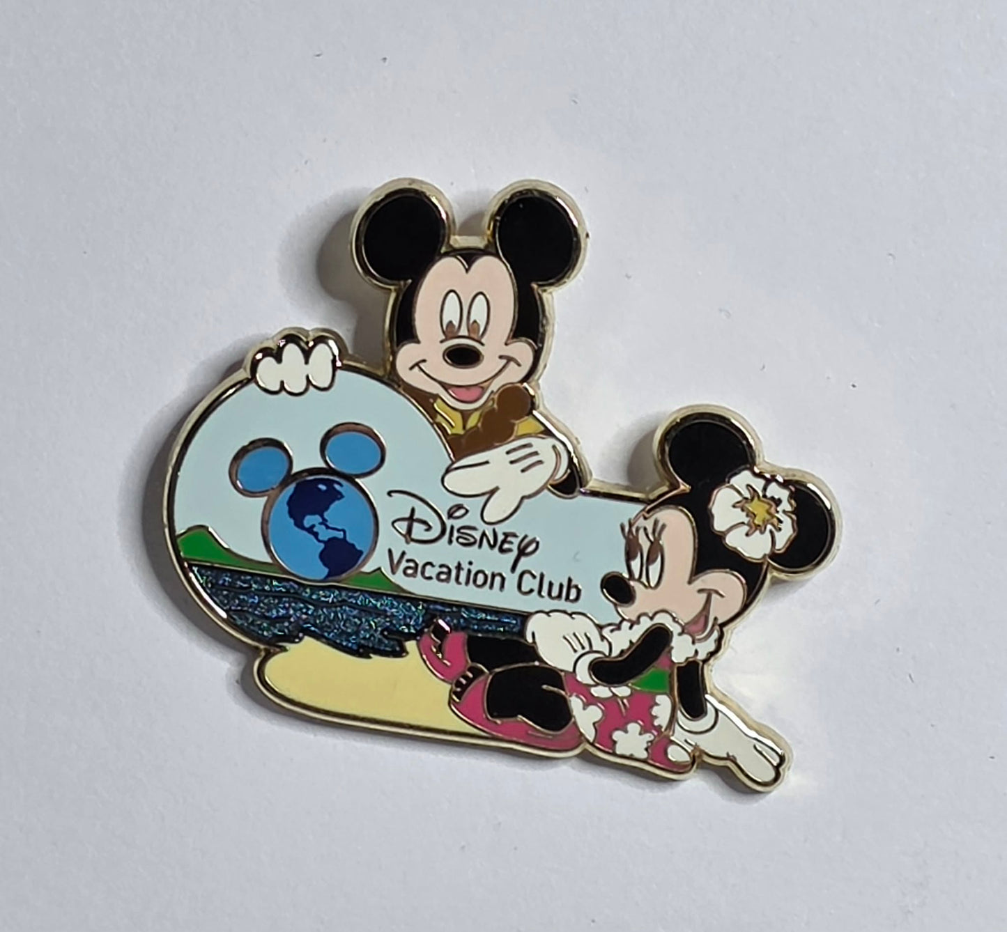 Mickey and Minnie - 2011 Disney Vacation Club Aulani