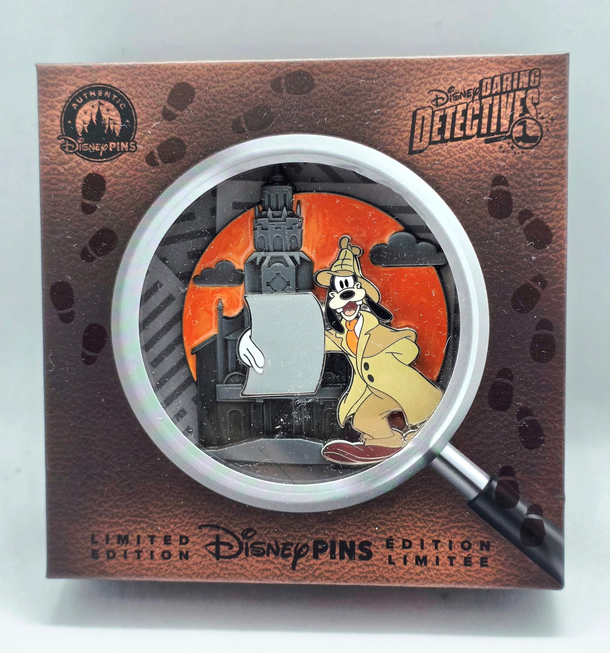Daring Detectives Goofy Mini Jumbo Pin