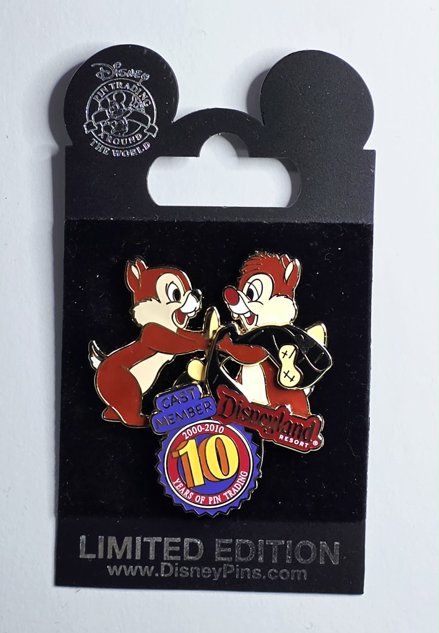 Chip 'n Dale - Disneyland Resort (DLR) Cast Member 10 Years of Disney Pin Trading