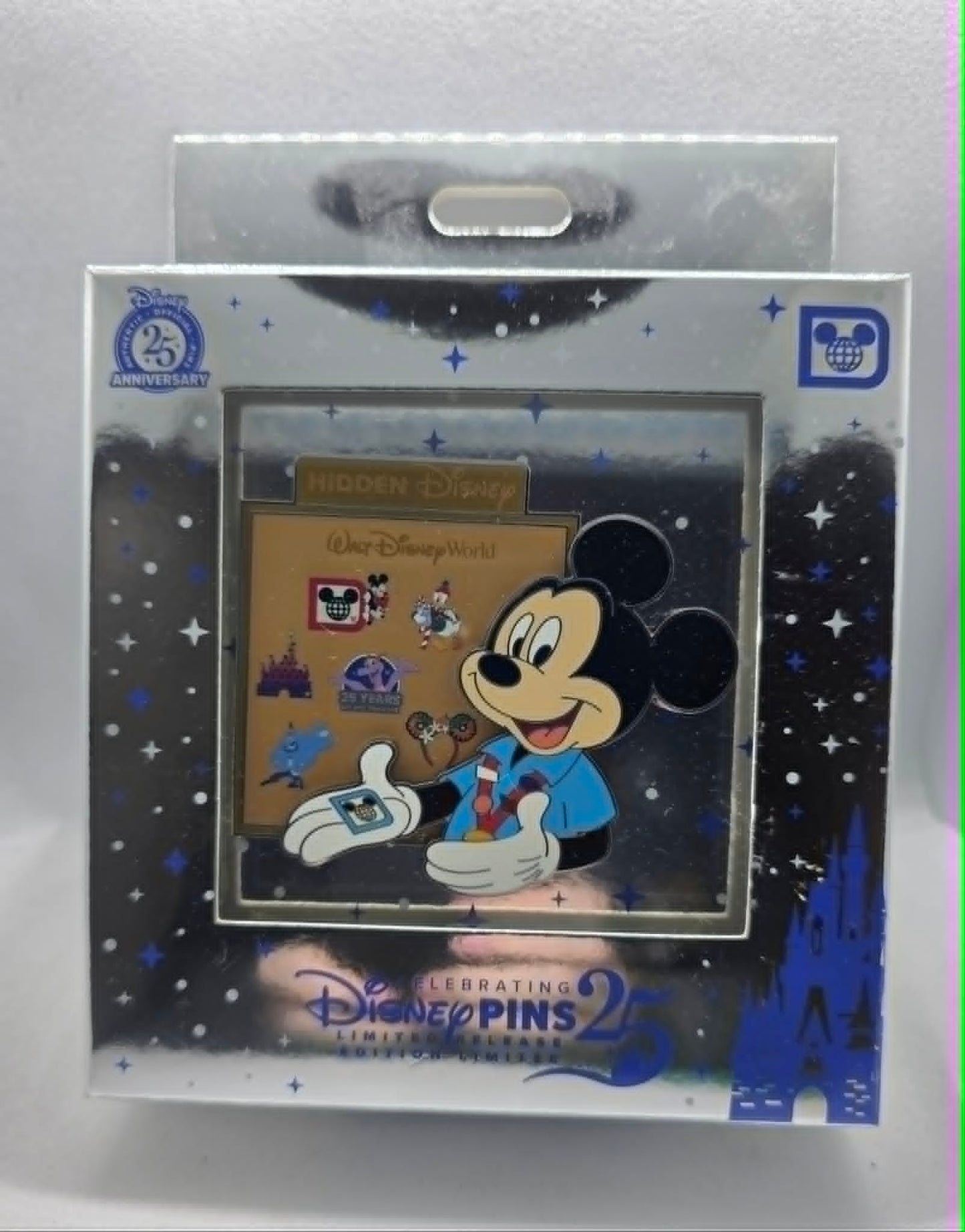 Celebrating 25 Years of Disney Pin Trading - Mickey Mouse