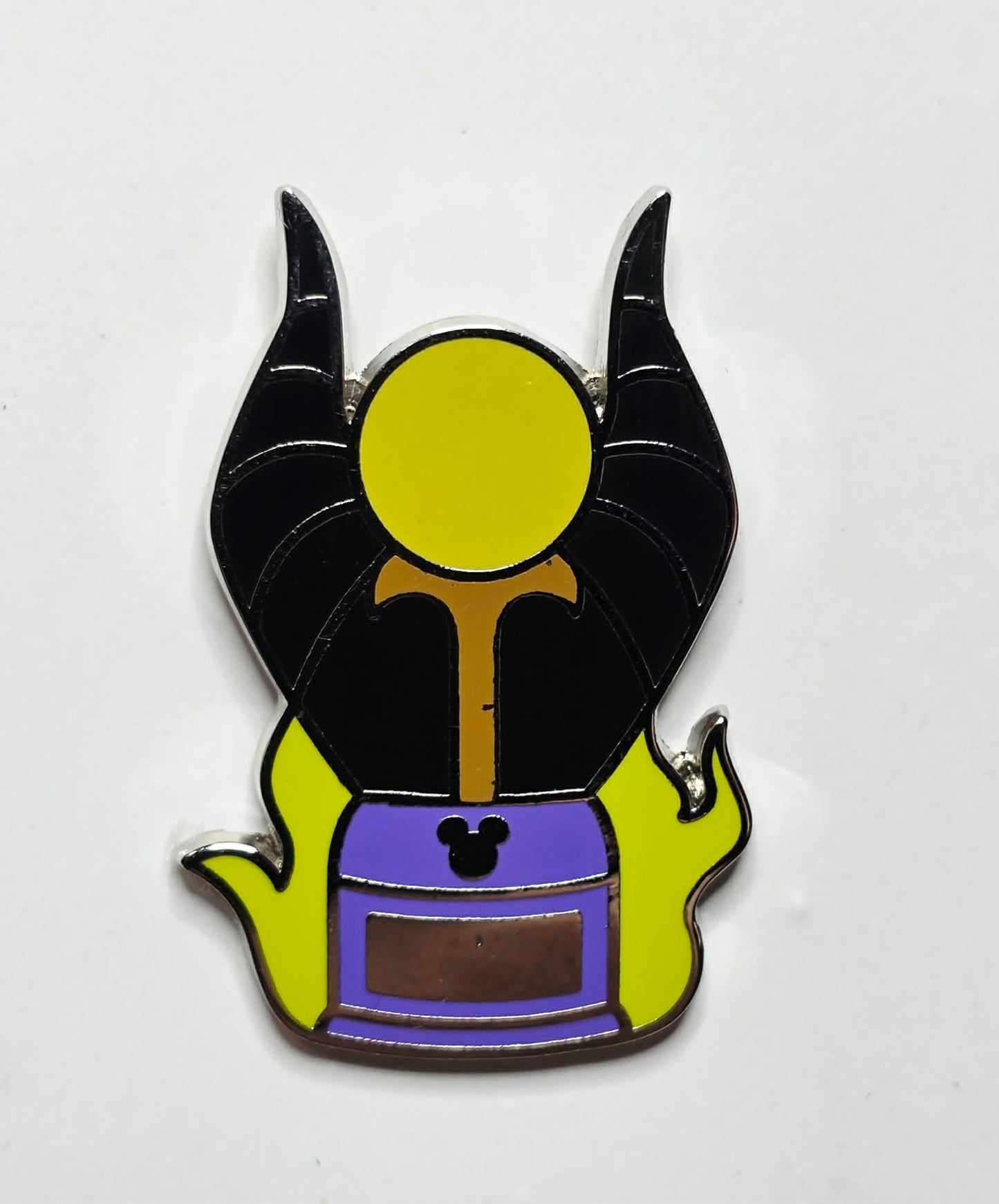 Sleeping Beauty - Maleficent - 2019 Hidden Mickey Trophies