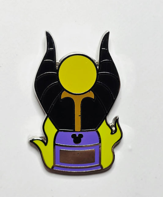 Sleeping Beauty - Maleficent - 2019 Hidden Mickey Trophies