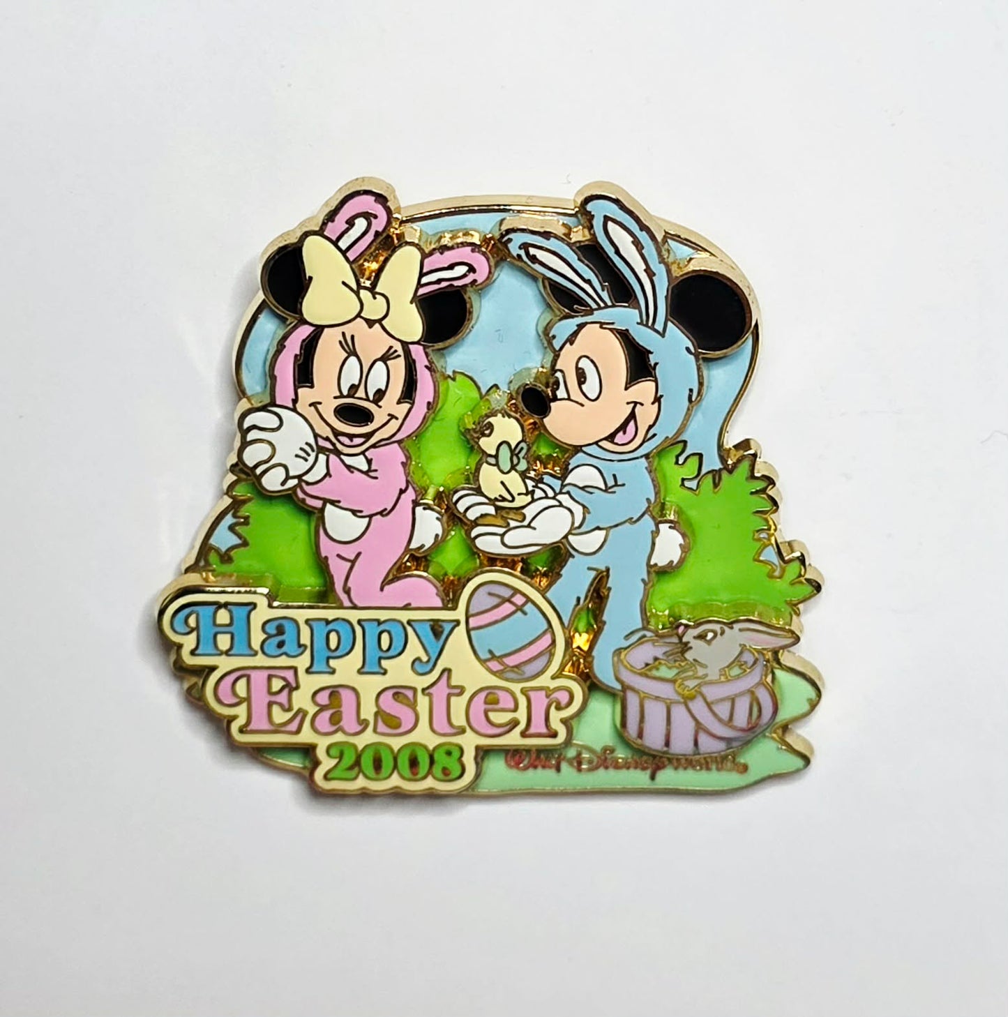 2008 Walt Disney World "Happy Easter" - Mickey and Minnie Mouse dressed as bunnies.