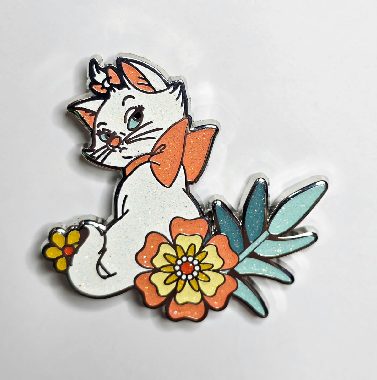The Aristocats - Marie Glitter (CHASER) -  Disney Cats & Dogs Floral