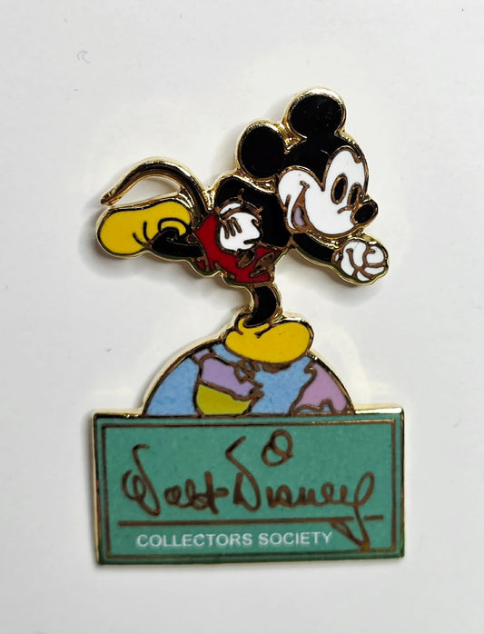Mickey Mouse - 2000 Walt Disney Collectors Society (WDCS)