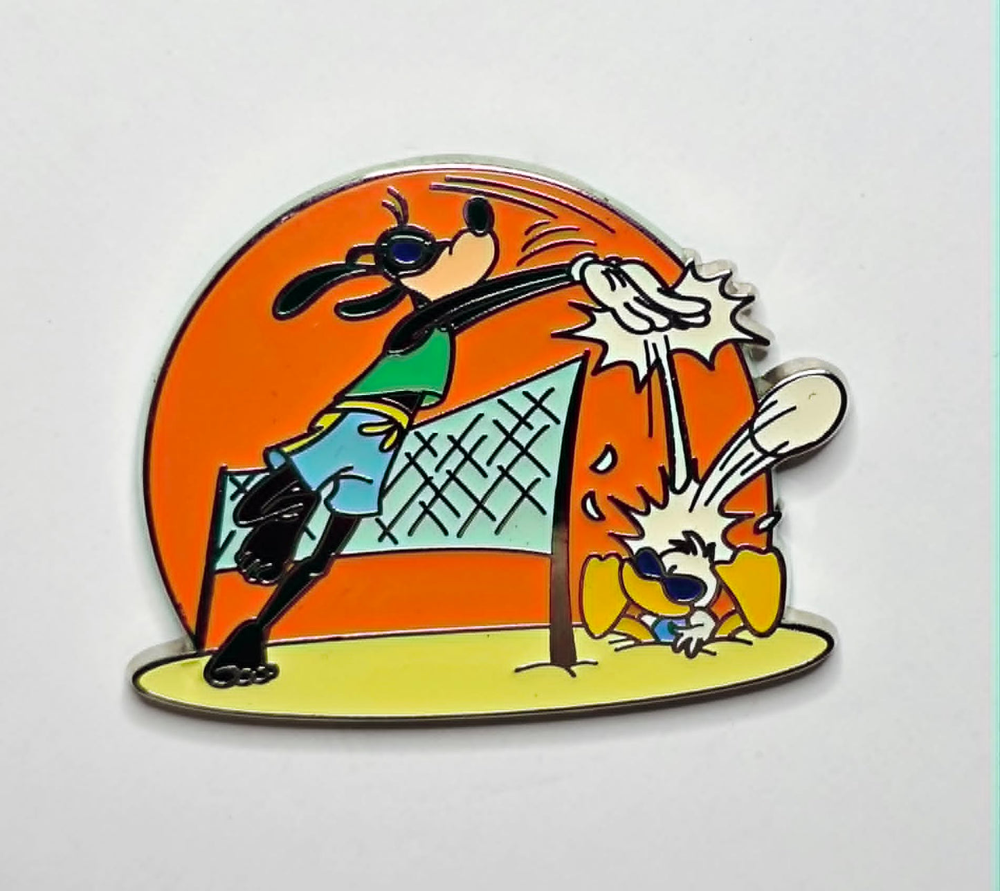Goofy and Donald - Volleyball