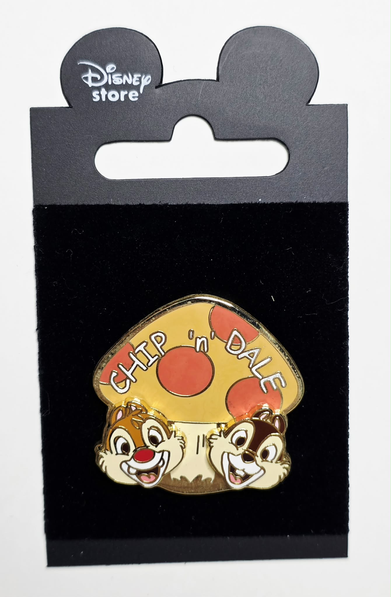 Chip and Dale - large mushroom