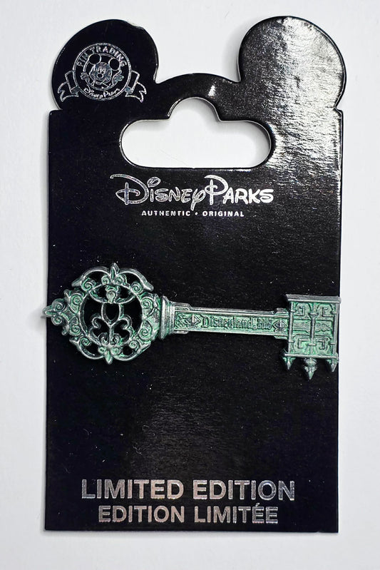 Disneyland - Haunted Mansion Key