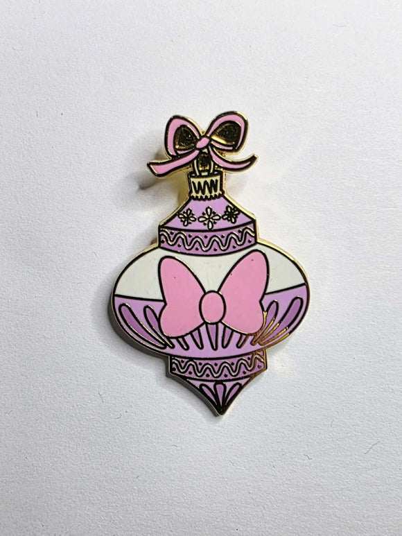 Daisy Christmas Ornament Loungefly