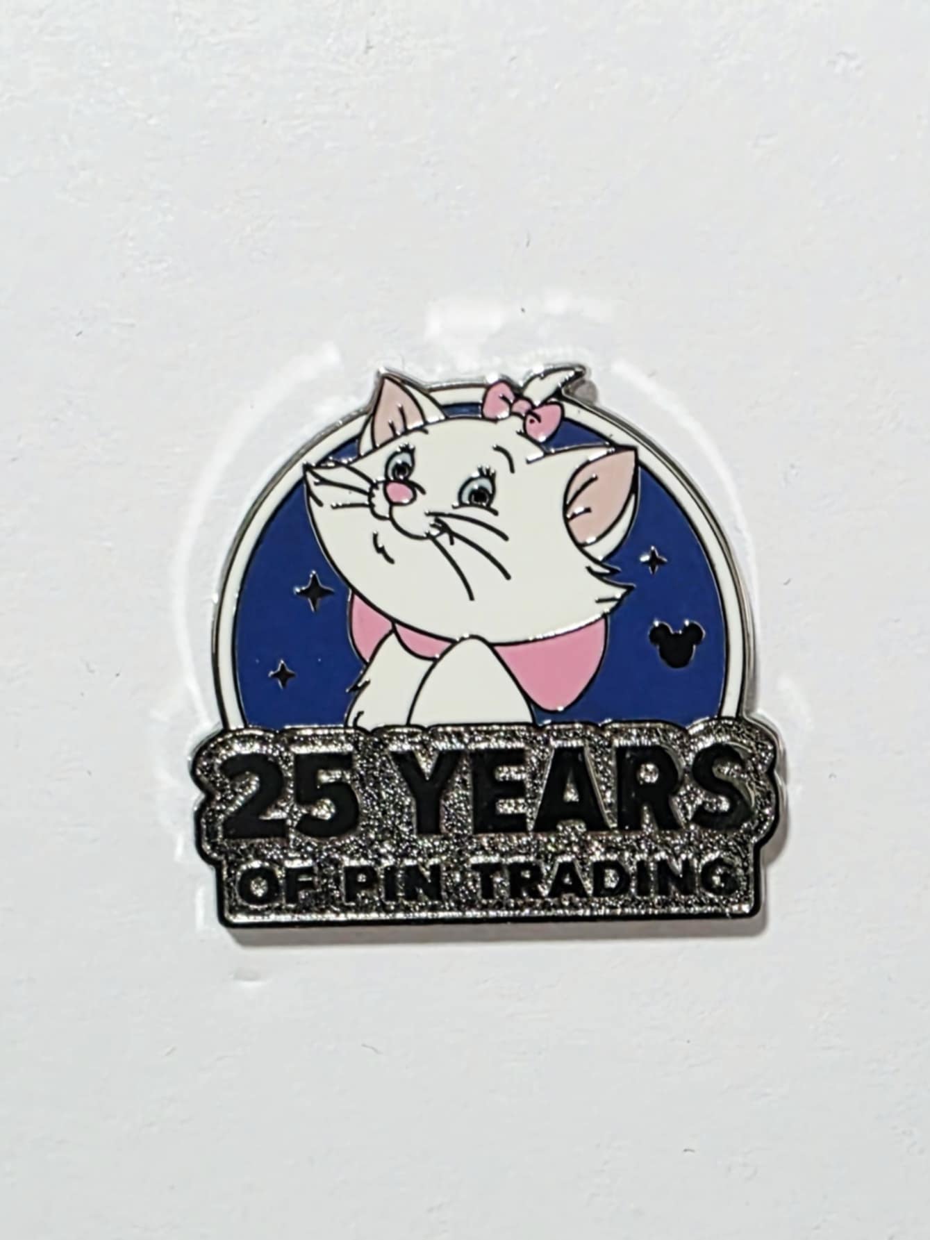 2025 DLR 25 Years of Pin Trading Marie Hidden Mickey