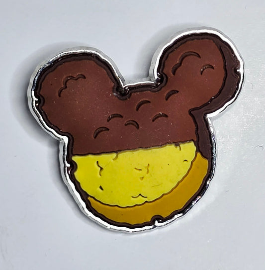 Mickey - Rice Krispies treat