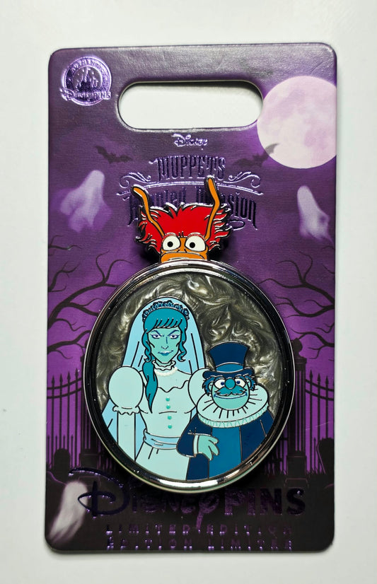 Muppets at Haunted Mansion -  Gonzo and Pepe / Bride Slider, Crazy Harry
