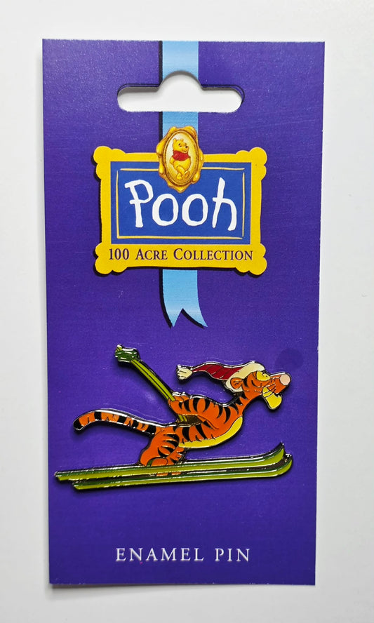 Winnie the Pooh - Tigger on Skis