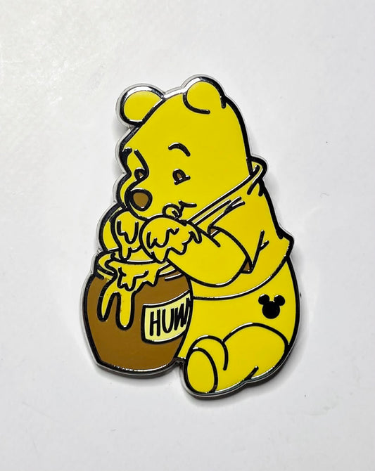Winnie the Pooh - Pooh - Hidden Mickey