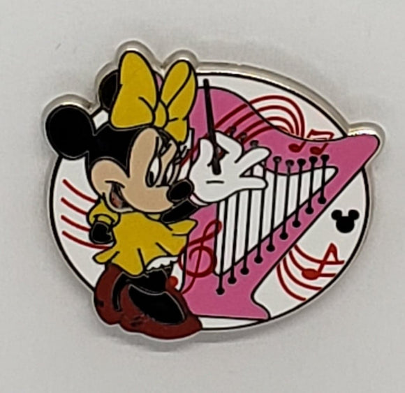 DLR - Hidden Mickey 2019 - Musicians - Minnie