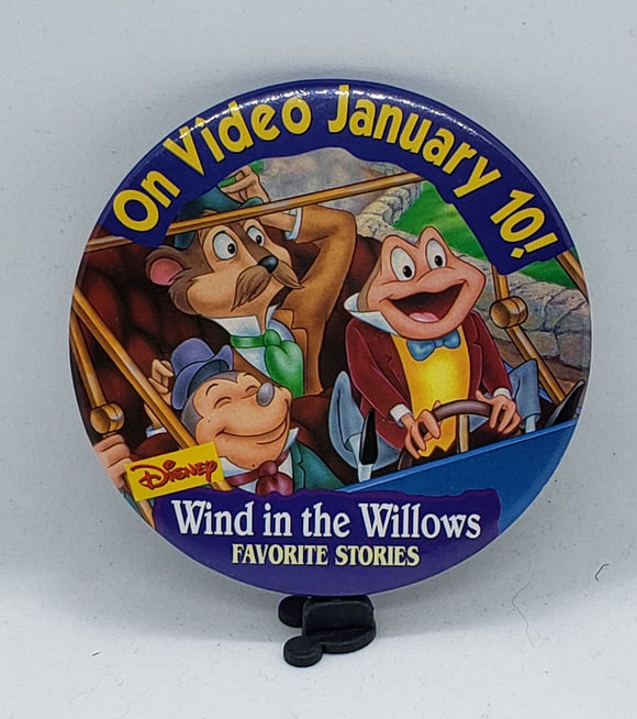 Vintage - Button Wind in the Willows
