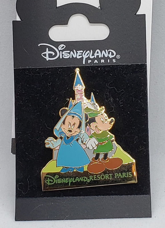 DLRP - Castle Series (Mickey & Minnie)