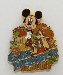 WDW Cast Exclusive - Fall 2006 (Chip and Dale with Mickey Mouse)