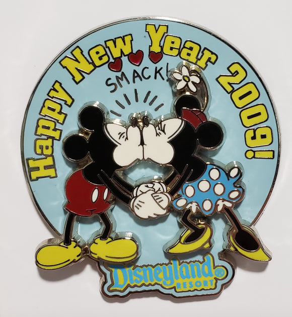 DLR - Happy New Year 2009 - Mickey and Minnie