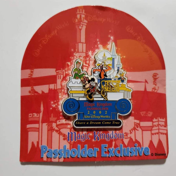WDW Magic Kingdom Annual Passholder Exclusive pin 2002 