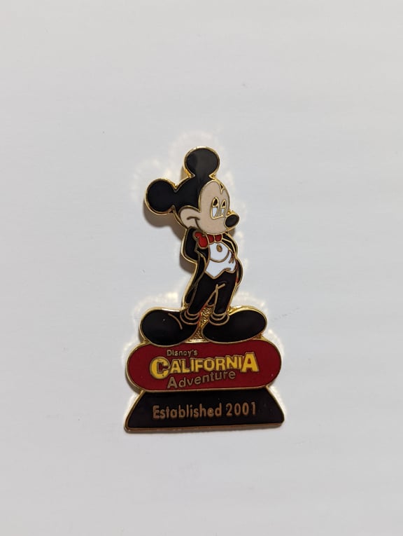 Mickey - Disney's California Adventure 2001