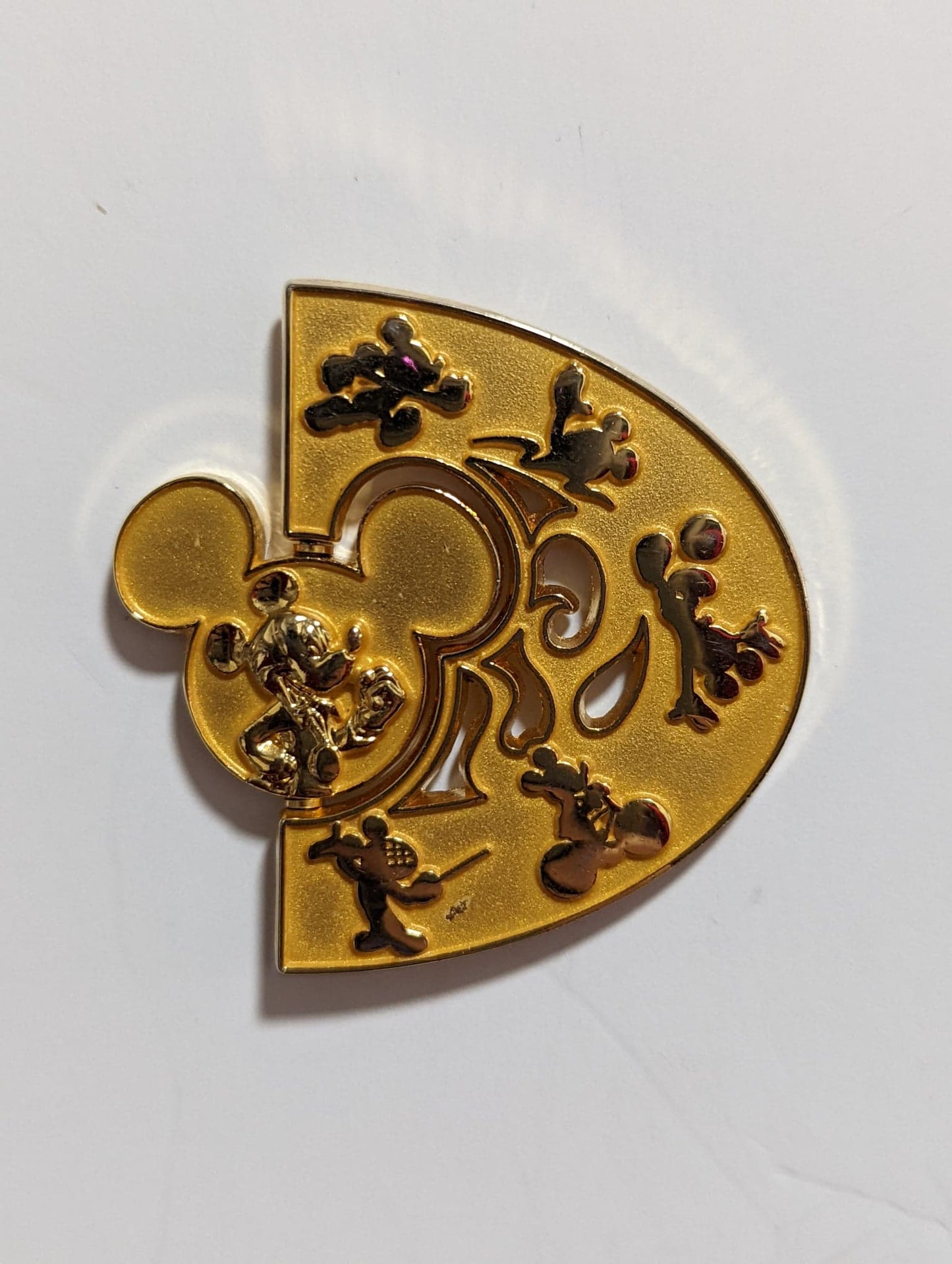 Summer of Champions - Gold Medal Spinner - Mickey