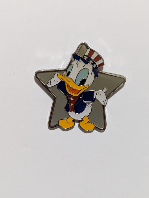 TDR - Donald Duck - USA Star - Game Prize - American waterfront - Summer 2007 - TDS