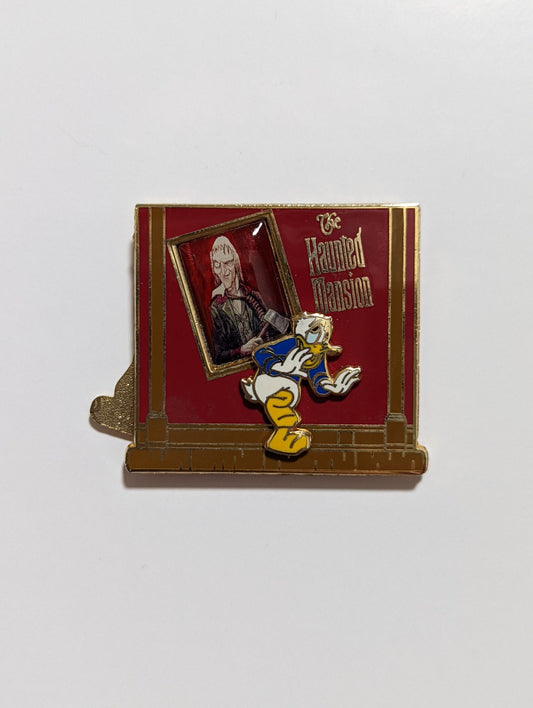 Haunted Mansion - Donald front - Mickey and Goofy back