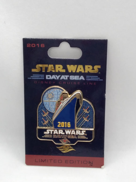 Disney Cruise Line Star Wars Day at Sea pin - 2016 - Limited Edition 